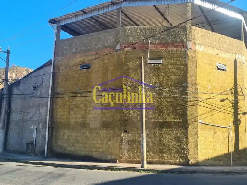 Galpão 390m² para locação no bairro São Luís