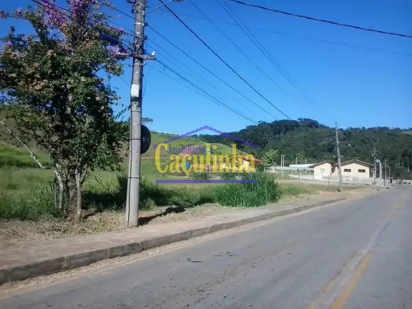 Terreno 520m² para venda no bairro Zona Rural