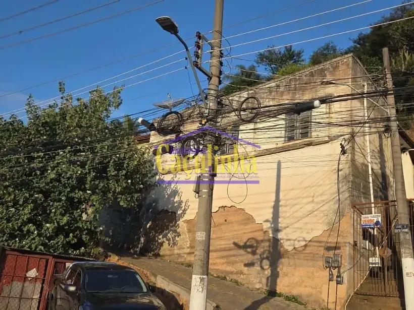 Casa 3 Quartos para venda no bairro Centro