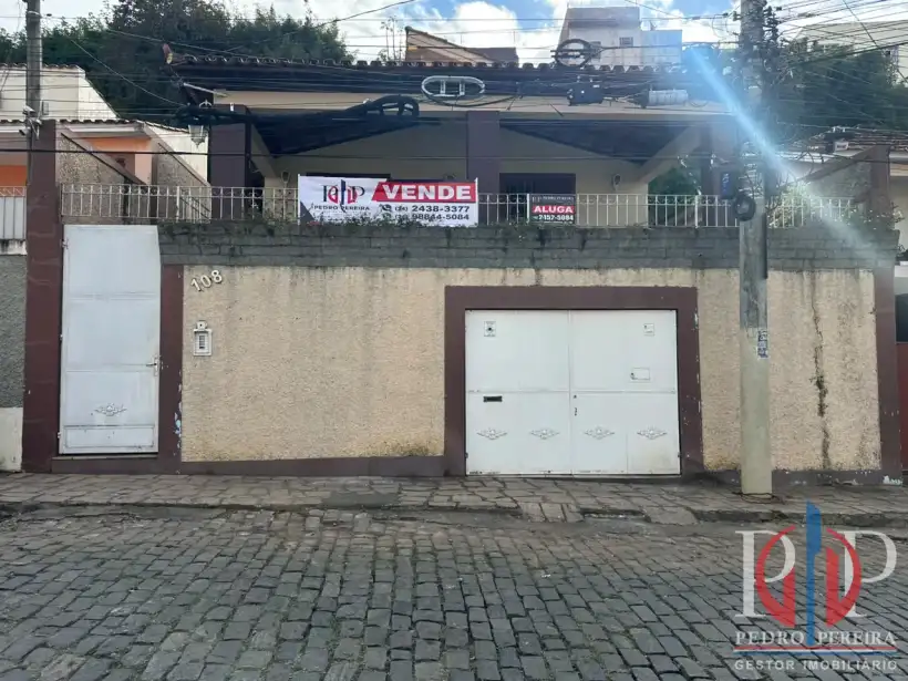 Casa 4 Quartos para venda no bairro Alicácio