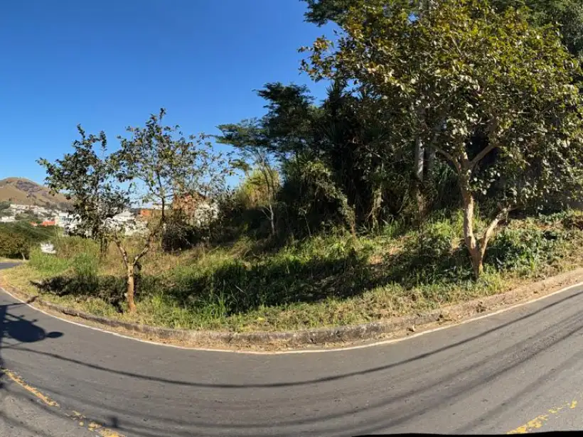 Terreno 309m² para venda no bairro Esplanada do Cruzeiro