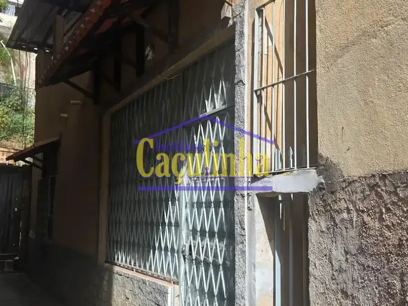 Casa 3 Quartos para locação no bairro Centro