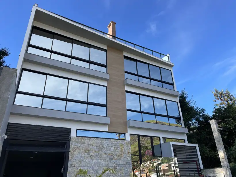 Apartamento de 2 quartos SENDO 1 suíte  - Santa Cruz