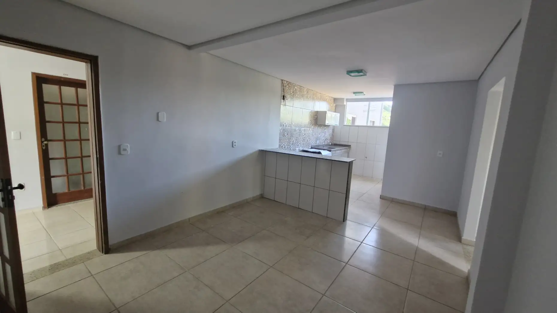 Apartamento 2 quartos para locação no bairro Canteiro