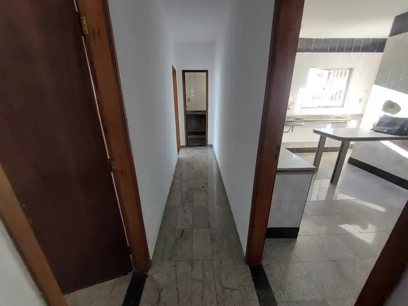 Apartamento 2 quartos, SENDO 1 suíte no Centro à venda