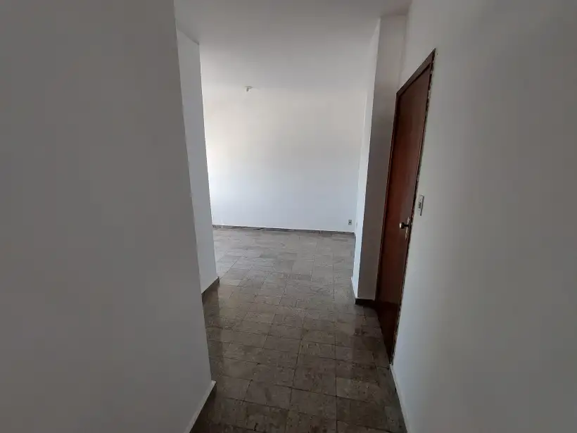 Apartamento 2 quartos, SENDO 1 suíte no Centro à venda