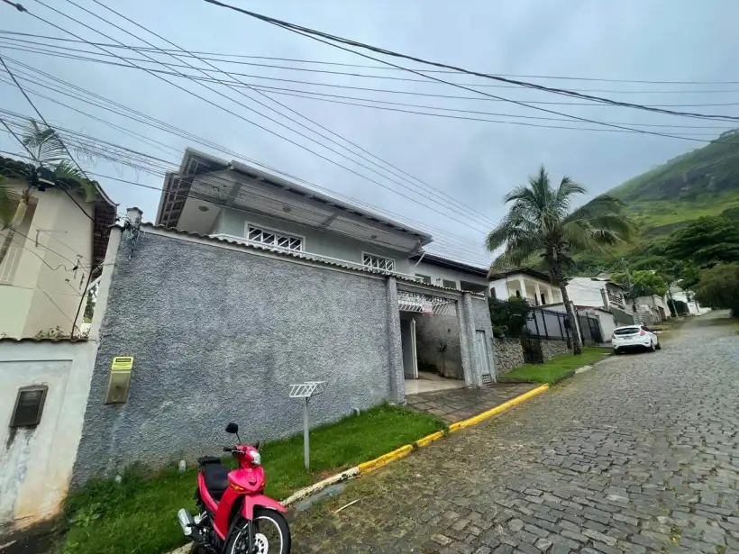 Casa 5 Quartos para venda no bairro Jardim dona Angelina