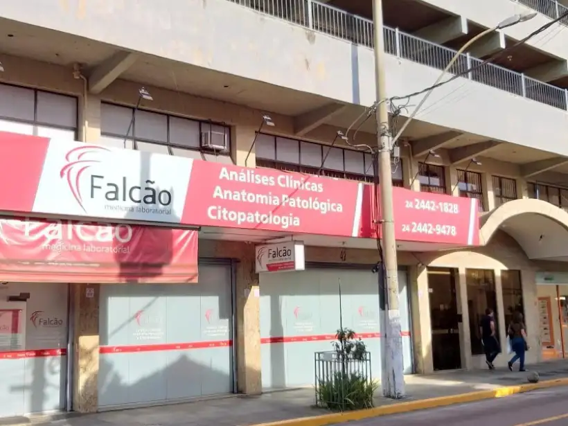 Apartamento 2 Quartos para locação no bairro Centro