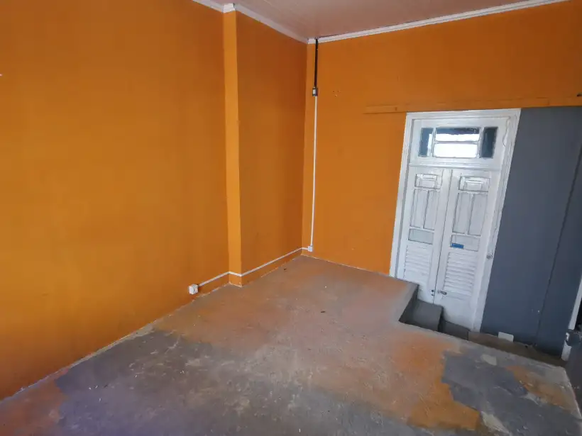 Casa 2 quartos para locação no bairro Centro