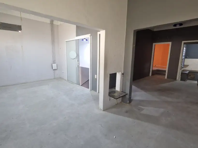 Casa 2 quartos para locação no bairro Centro