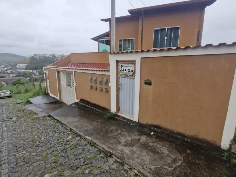 Casa para locação no bairro ÁGUA FRIA