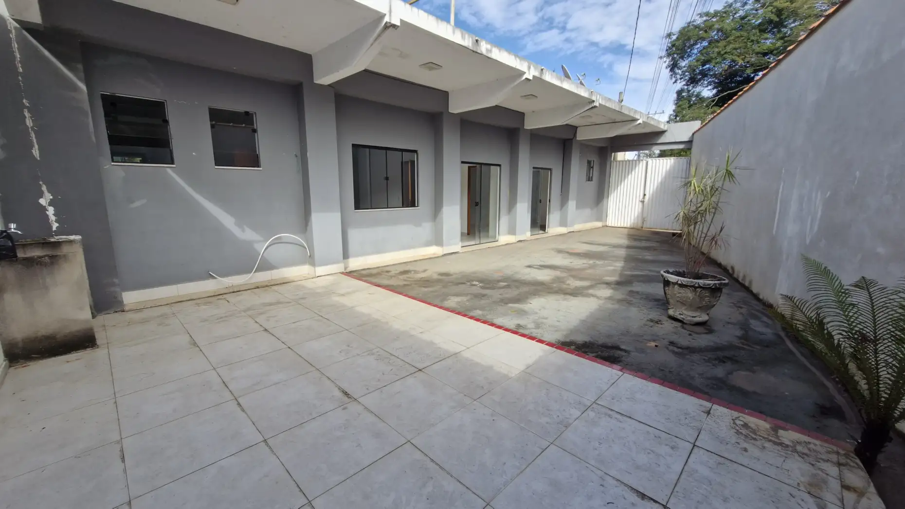 Casa 3 quartos para locação no bairro Paraíso