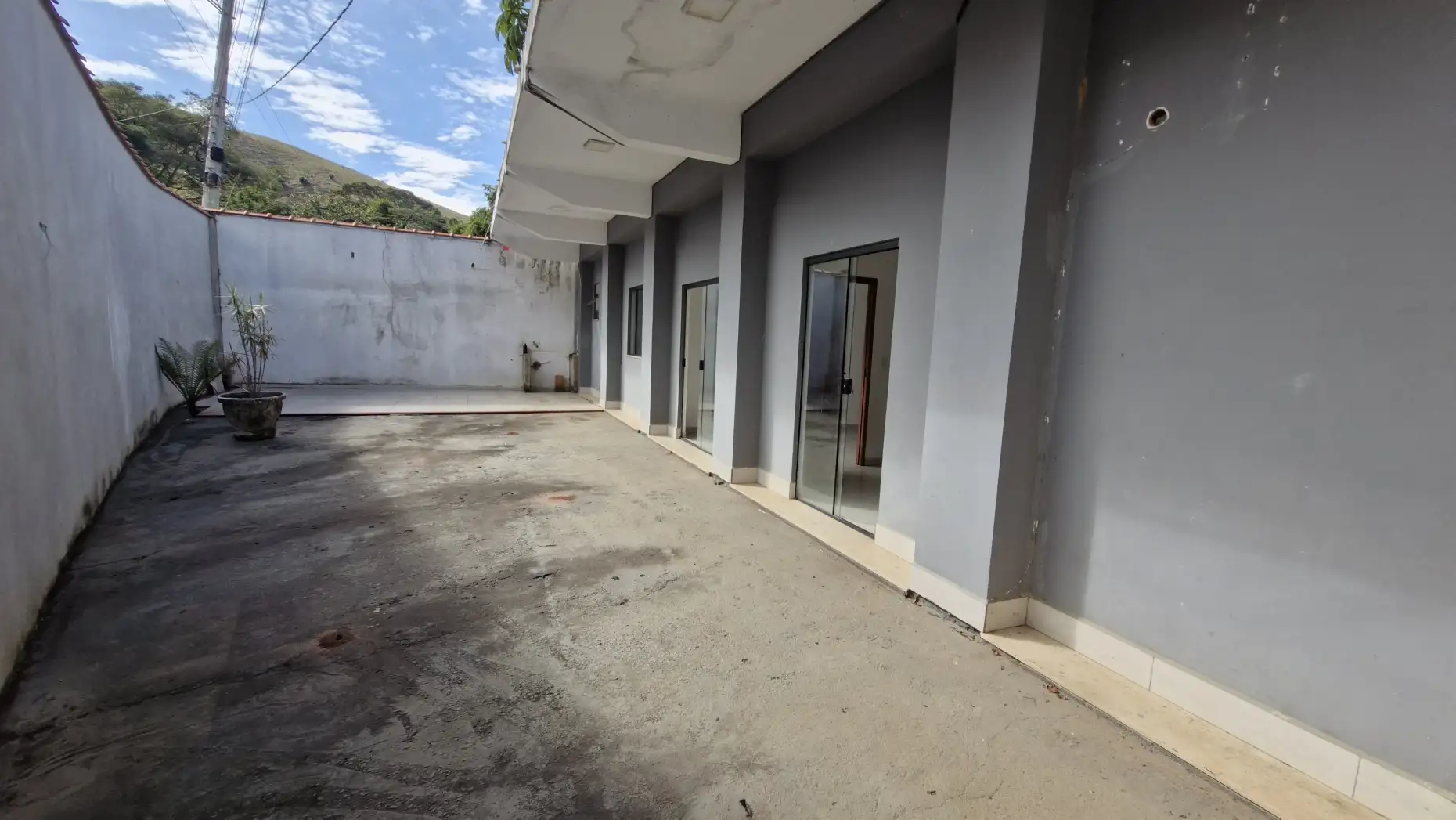 Casa 3 quartos para locação no bairro Paraíso