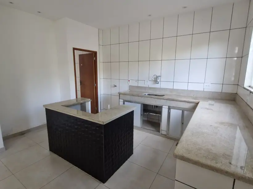 Casa 3 quartos para locação no bairro Paraíso