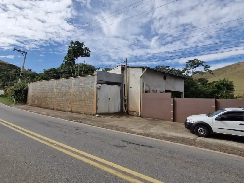 Casa 3 quartos para locação no bairro Paraíso