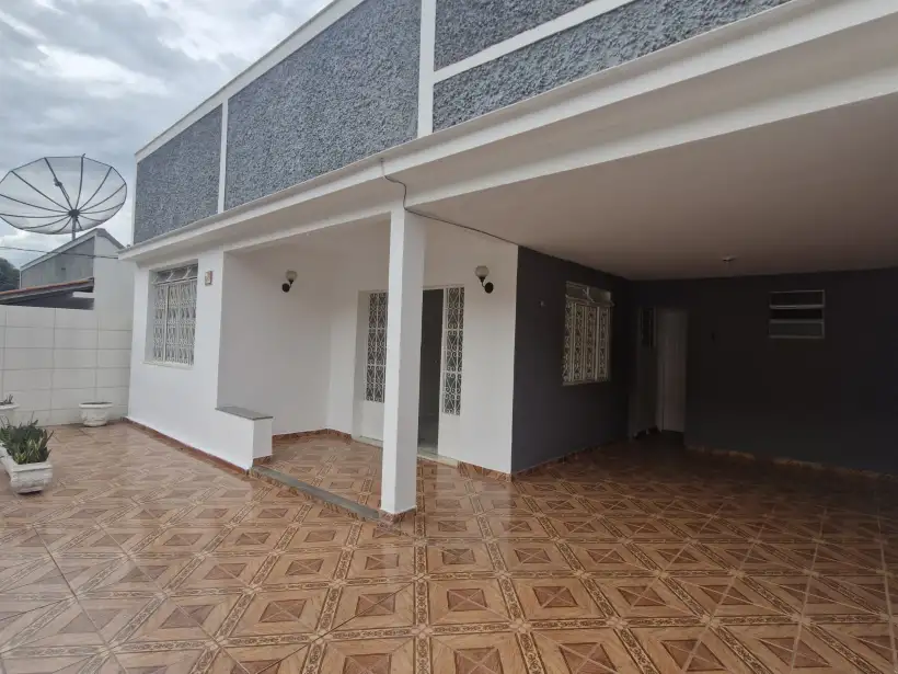 Casa 3 quartos para locação