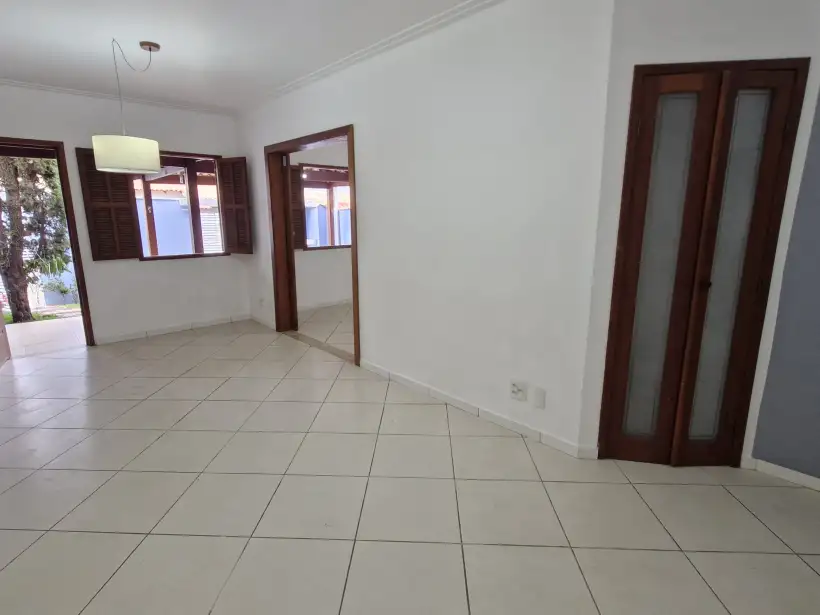 Casa 3 quartos para venda no bairro SPALLA 1