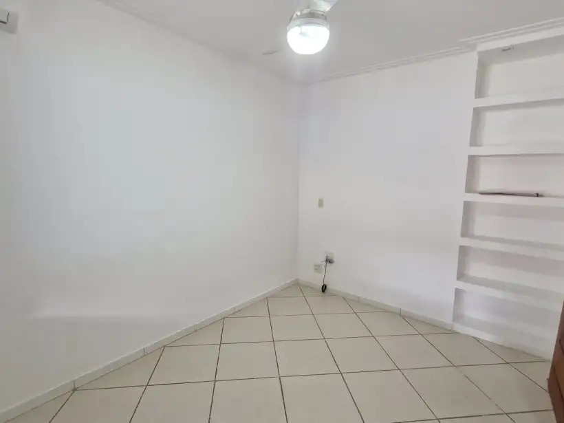 Casa 3 quartos para venda no bairro SPALLA 1