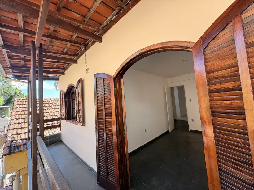 Casa 3 quartos para venda no bairro SANTA CRUZ
