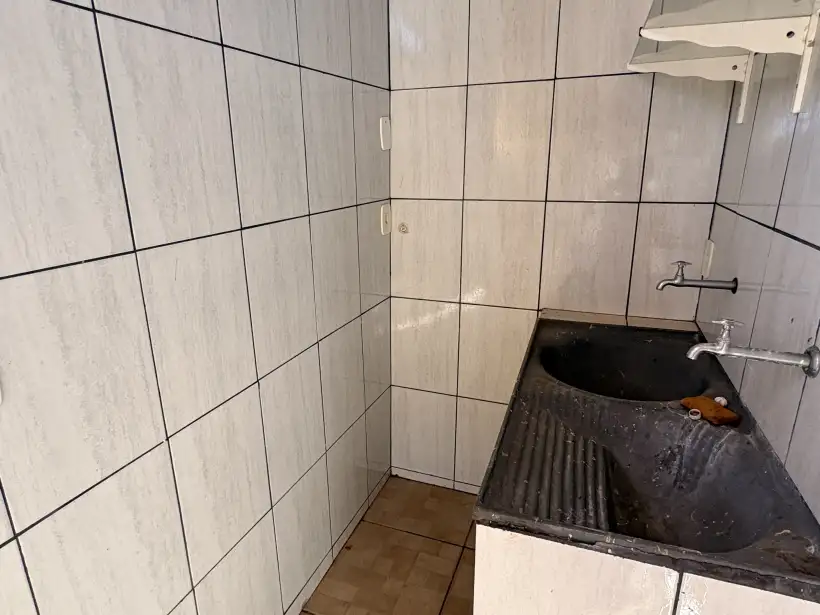 Casa 3 quartos para venda no bairro SANTA CRUZ