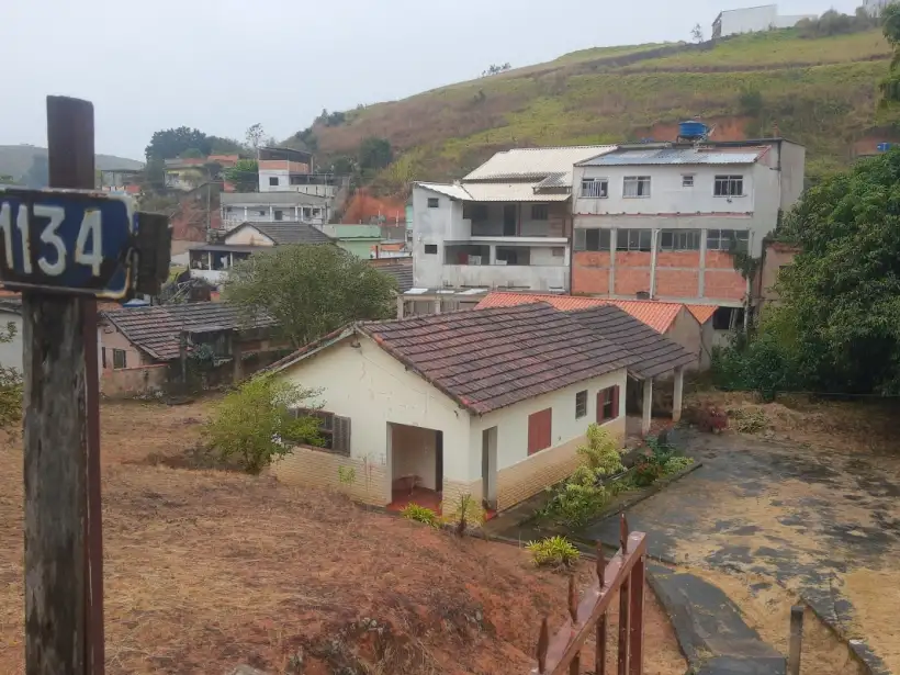 Casa 3 Quartos para venda no bairro Carambita