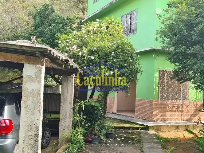 Casa 3 Quartos para venda no bairro Cinco Lagos