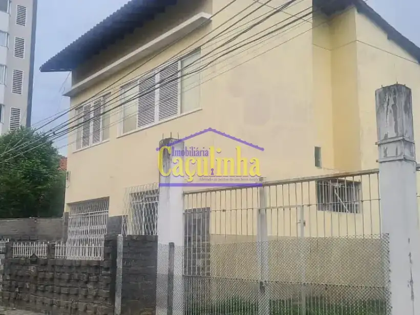 Casa 3 Quartos para venda no bairro Centro
