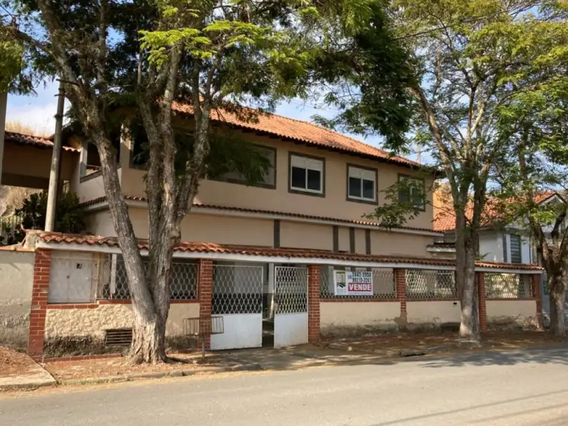 Casa 4 Quartos para venda no bairro São Luis