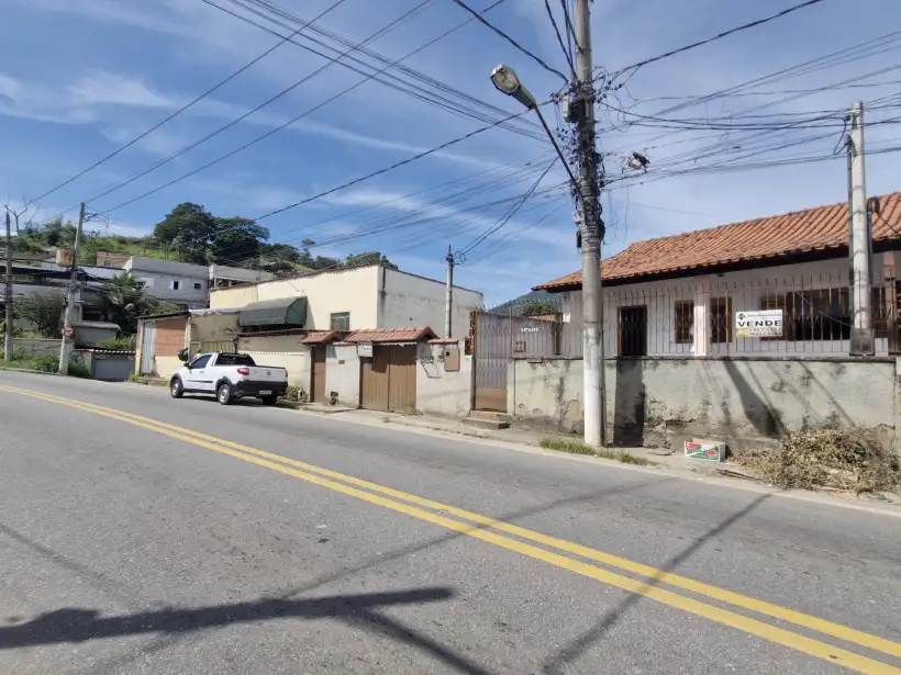 Casa 3 quartos para venda no bairro Barroso
