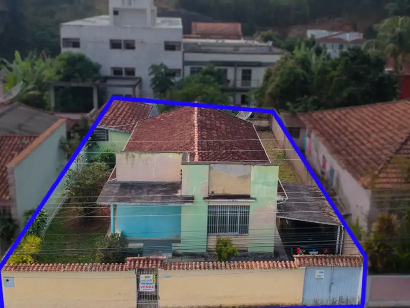 Casa 4 Quartos para venda no bairro Laranjeiras