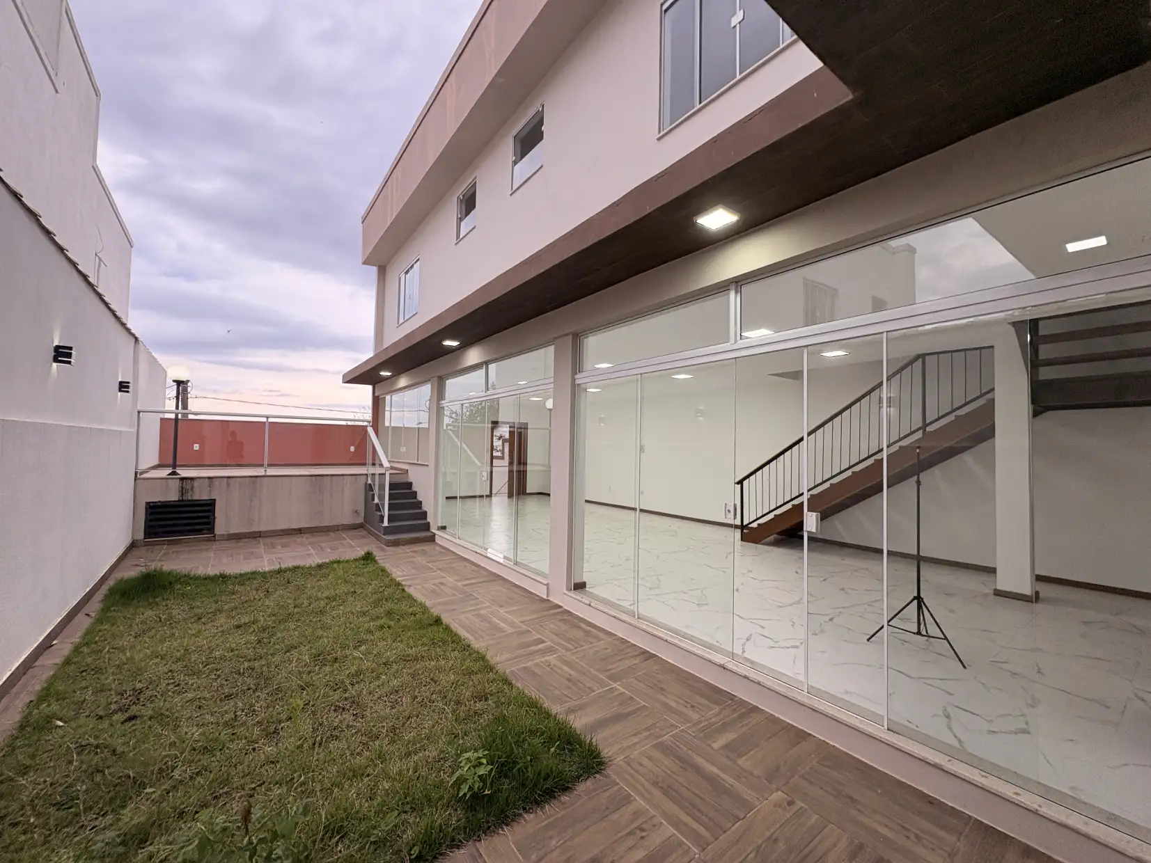 Casa 3 quartos para venda no bairro Santa Cruz
