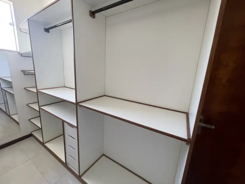 Casa 4 quartos para venda no bairro Santa Cruz