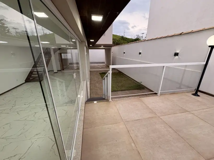Casa 3 quartos para venda no bairro Santa Cruz