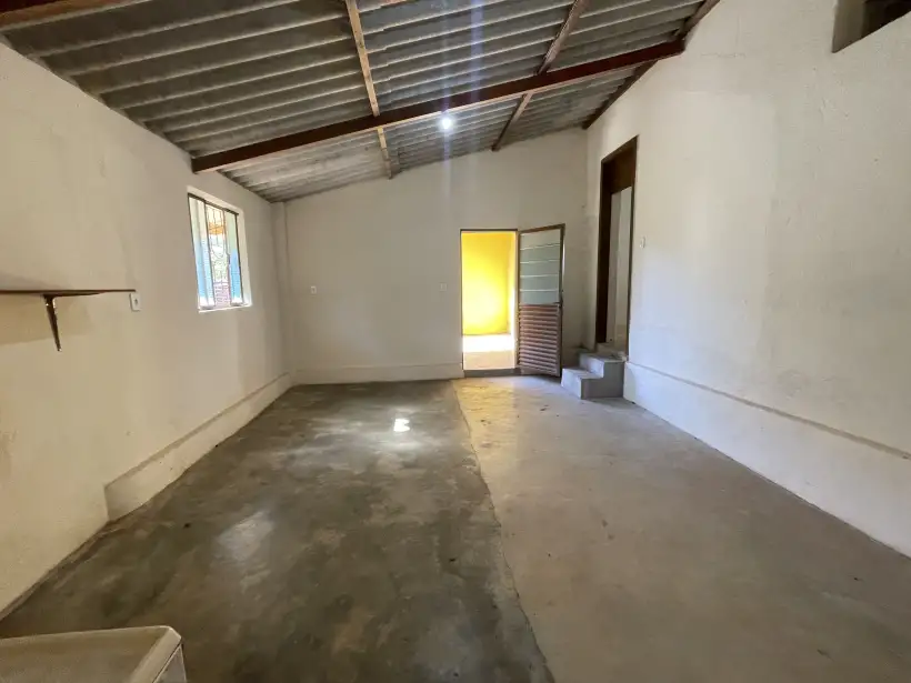 Casa 2 quartos para locação no bairro Pentagna
