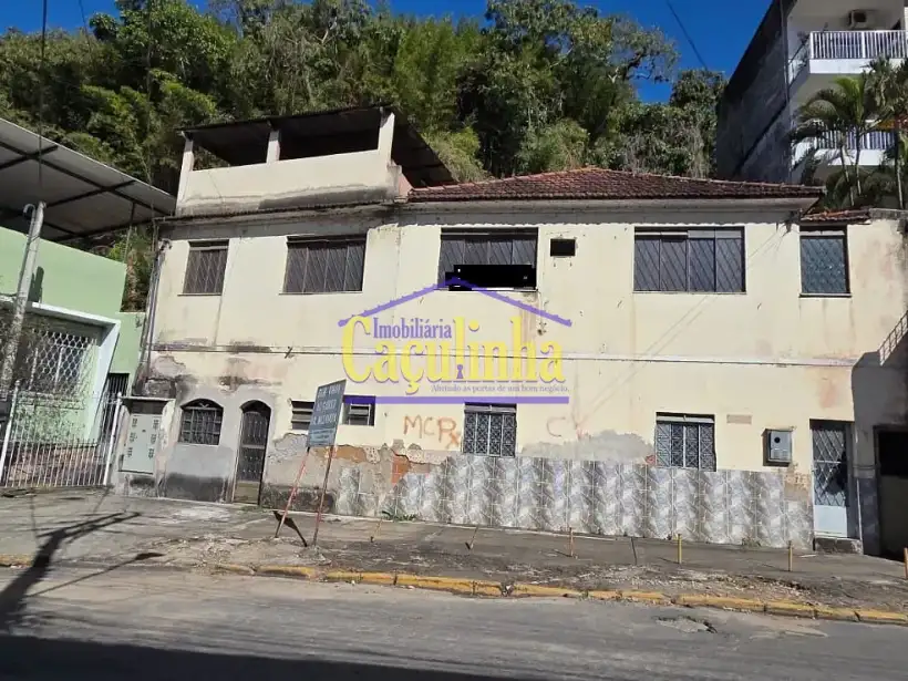 Casa 3 Quartos para venda no bairro Nossa Senhora de Santana