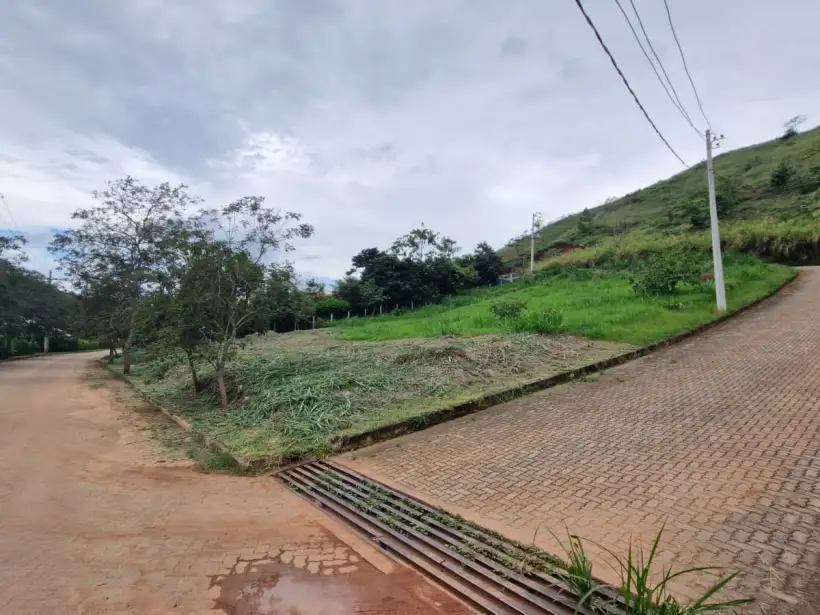 Terreno 1.598m² para venda no bairro Centro