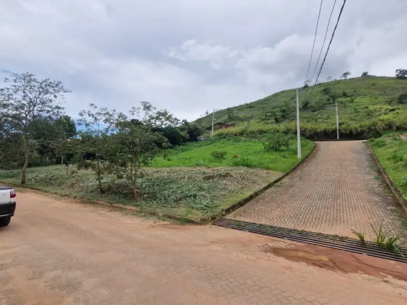 Terreno 1.598m² para venda no bairro Centro