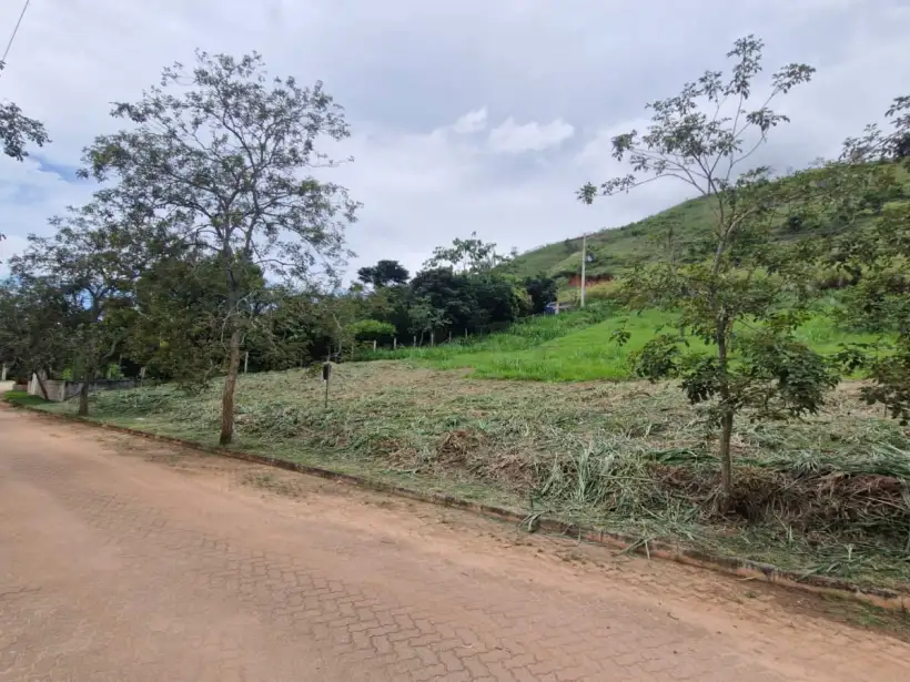 Terreno 1.598m² para venda no bairro Centro
