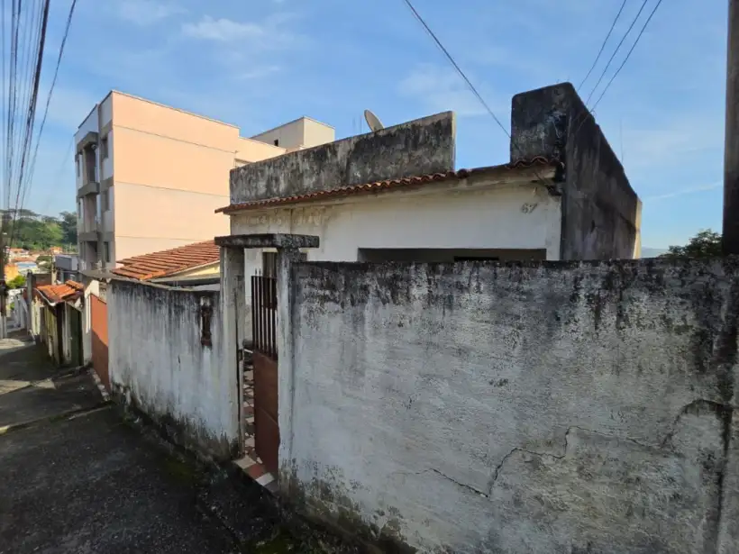 Casa 2 Quartos para venda no bairro Santa Cruz
