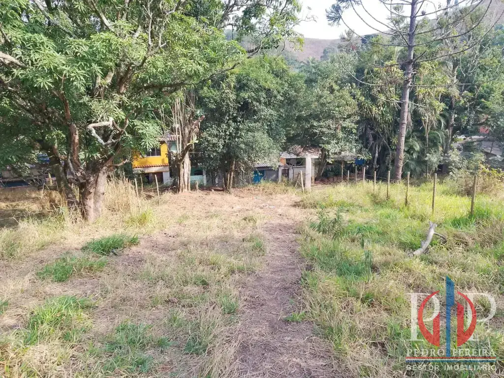 Terreno 600m² para venda no bairro Canteiro