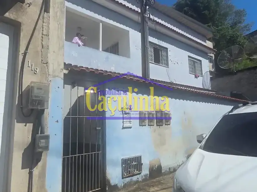 Casa 2 Quartos para locação no bairro Oficinas Velhas
