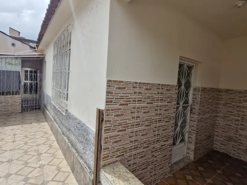 Casa 2 quartos para locação no bairro PARQUE PENTAGNA