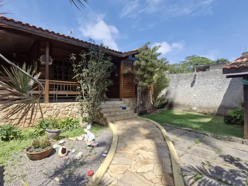 JARDIM FRONTAL