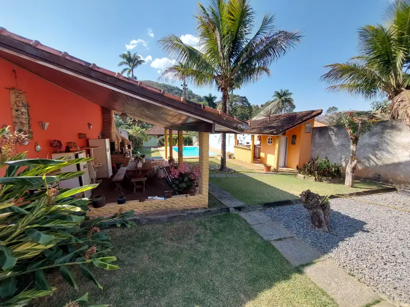 Casa dos seus sonhos no Esteves