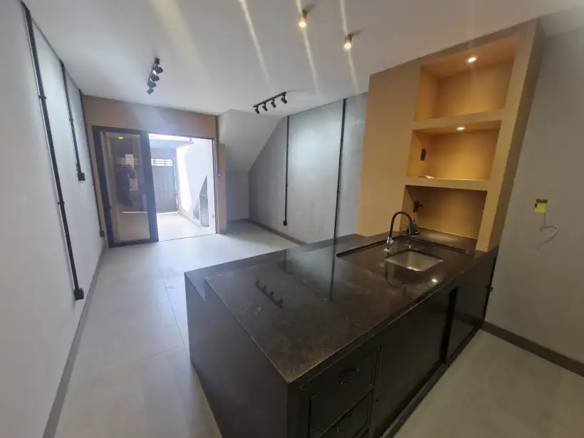 Casa 1 quarto para venda no bairro Belo Horizonte