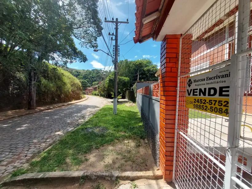 Casa 3 quartos para venda no bairro Pentagna