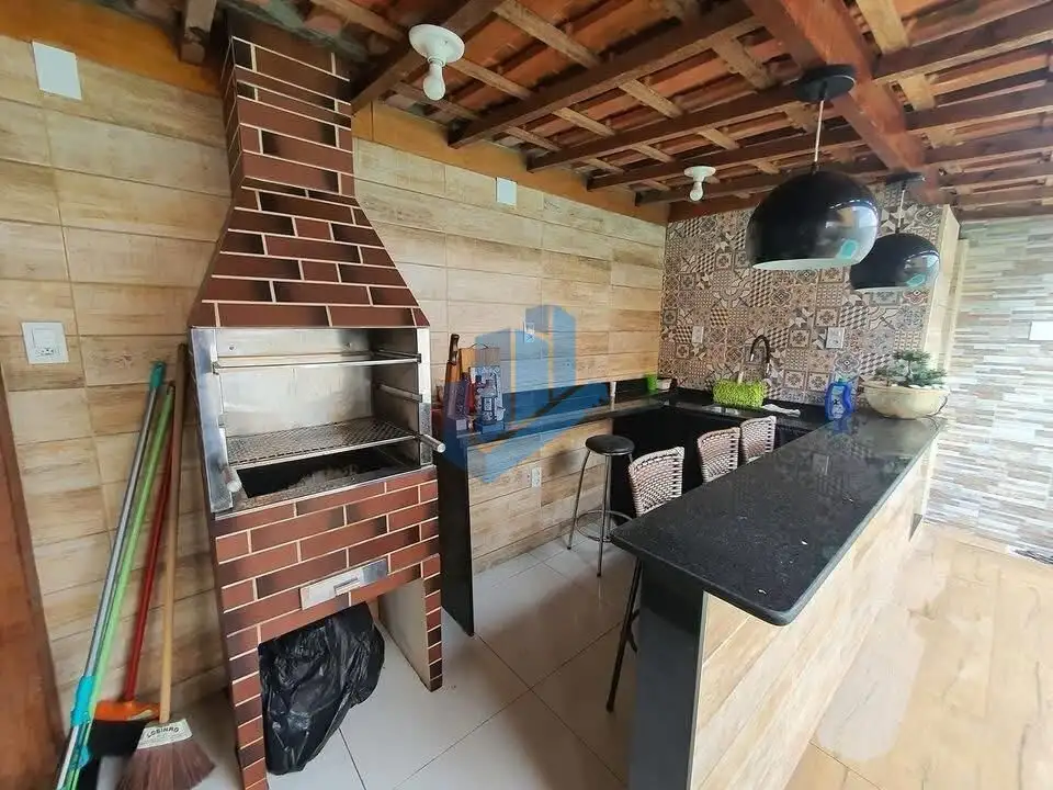 Casa 2 quartos para venda no bairro Spala