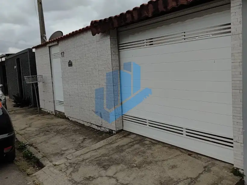 Casa 2 quartos para venda no bairro Spala