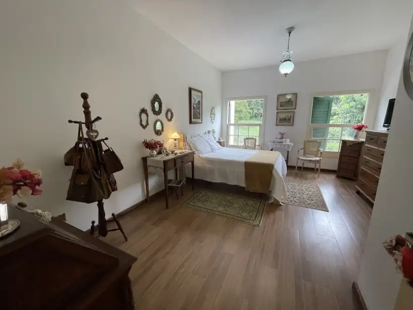 Casa 4 quartos para venda no bairro Centro