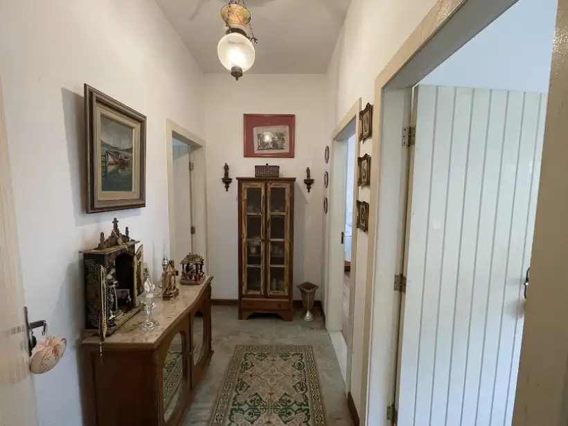 Casa 4 quartos para venda no bairro Centro